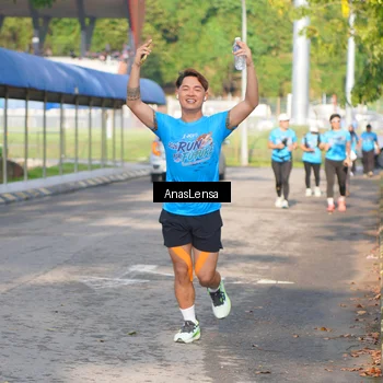 Runner Photo 8064656