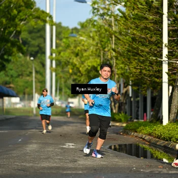 Runner Photo 8064679