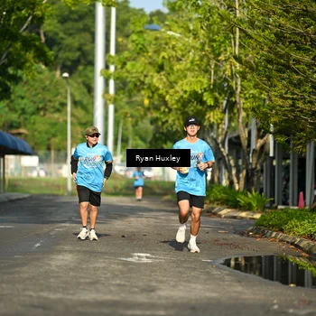 Runner Photo 8064694