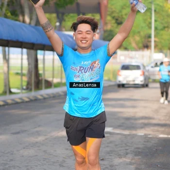 Runner Photo 8064706