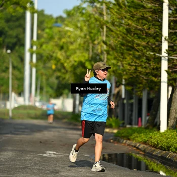 Runner Photo 8064716