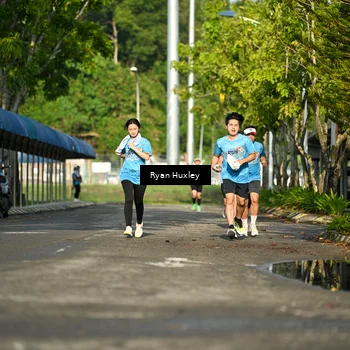 Runner Photo 8064758
