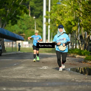 Runner Photo 8064832