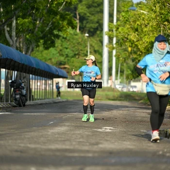 Runner Photo 8064834