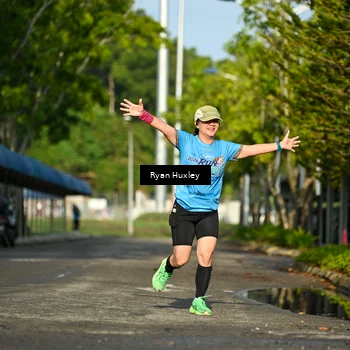Runner Photo 8064876