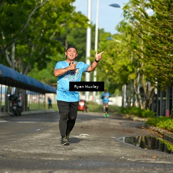 Runner Photo 8064918