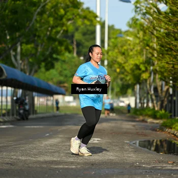 Runner Photo 8064973