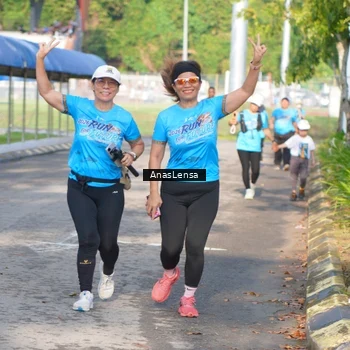Runner Photo 8064994