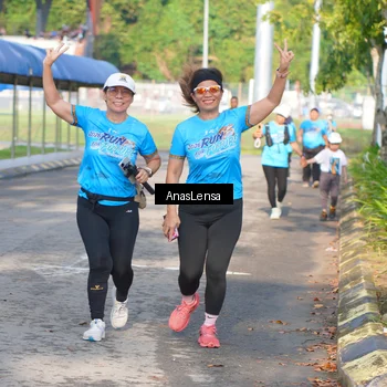 Runner Photo 8064995
