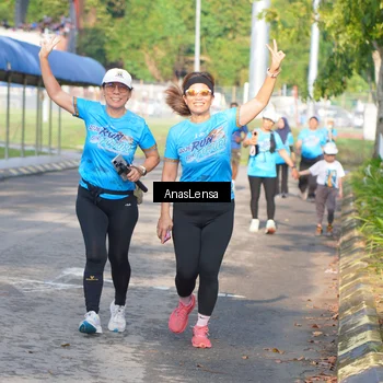 Runner Photo 8064996