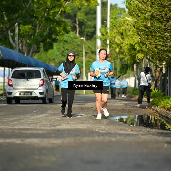 Runner Photo 8065025