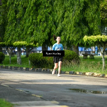Runner Photo 8065116