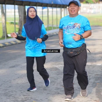 Runner Photo 8065247