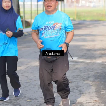 Runner Photo 8065253