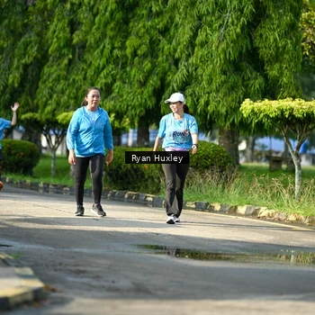 Runner Photo 8065400