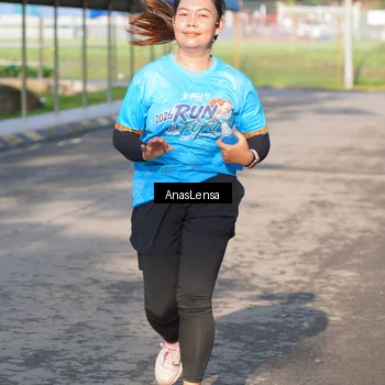 Runner Photo 8065453