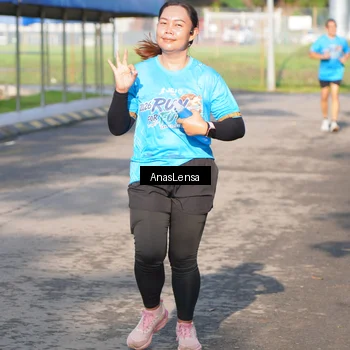 Runner Photo 8065502