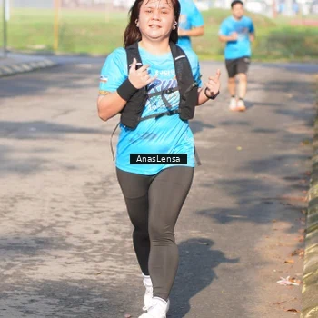 Runner Photo 8065539