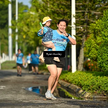 Runner Photo 8065668