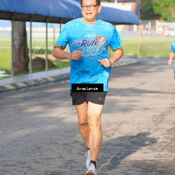 Runner Photo 8065671