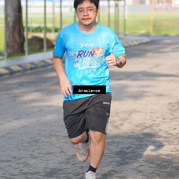 Runner Photo 8065749