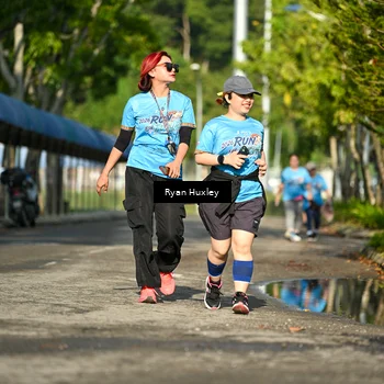 Runner Photo 8065755