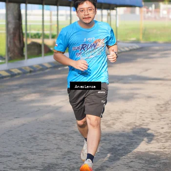 Runner Photo 8065757