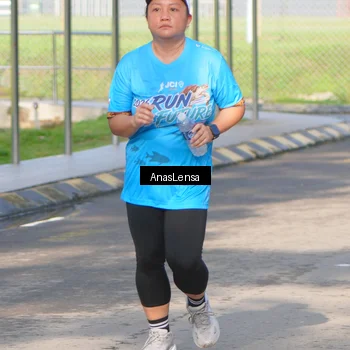 Runner Photo 8065783