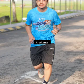 Runner Photo 8065787