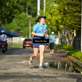 Runner Photo 8065899