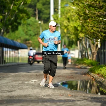 Runner Photo 8065945