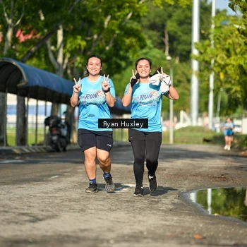 Runner Photo 8065975