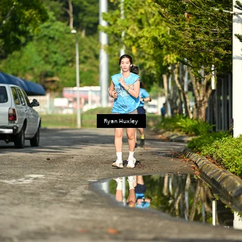 Runner Photo 8066002