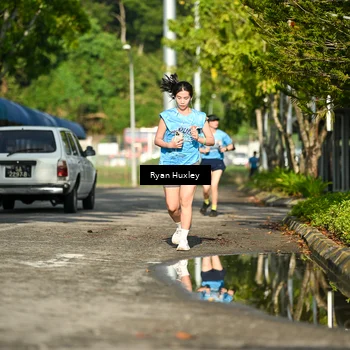 Runner Photo 8066010