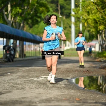 Runner Photo 8066034