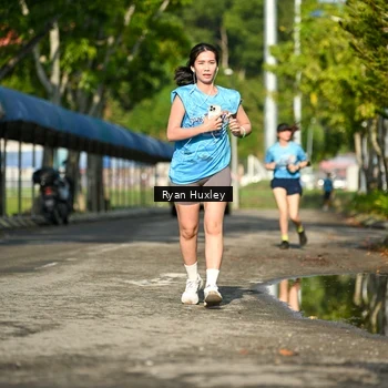 Runner Photo 8066040