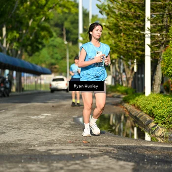 Runner Photo 8066065