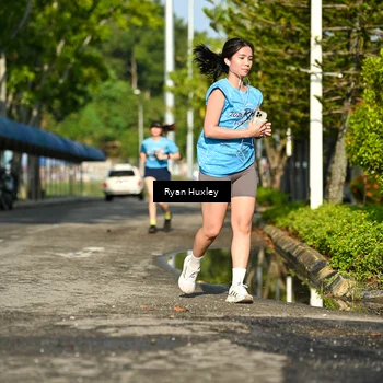 Runner Photo 8066067