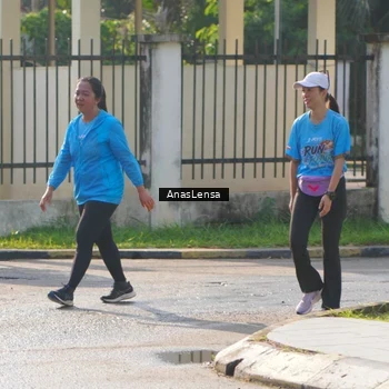 Runner Photo 8066071