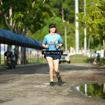Runner Photo 8066079