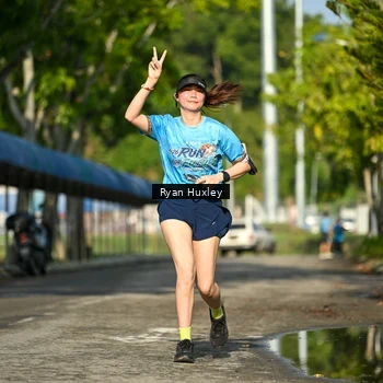 Runner Photo 8066113