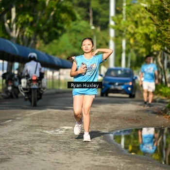 Runner Photo 8066377