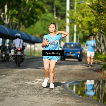 Runner Photo 8066384