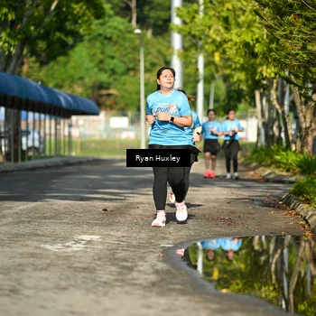 Runner Photo 8066441