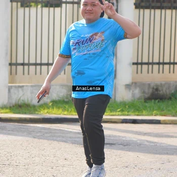 Runner Photo 8066447