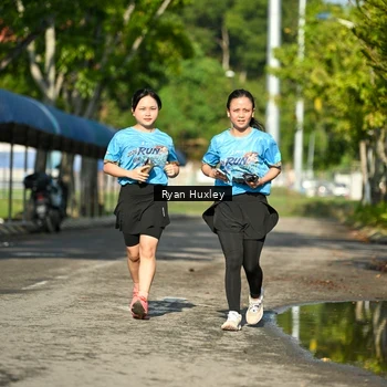 Runner Photo 8066533