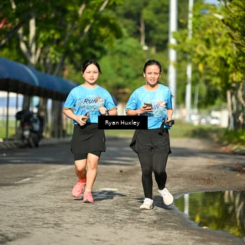 Runner Photo 8066536