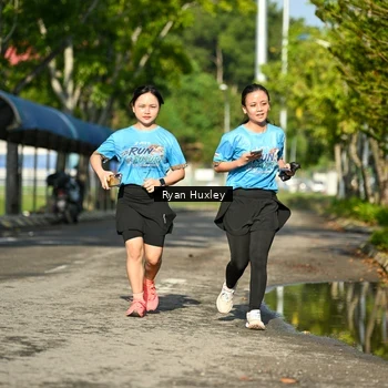 Runner Photo 8066557