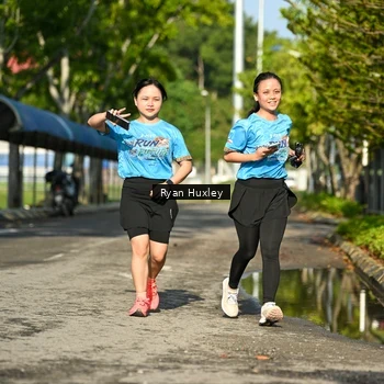 Runner Photo 8066566