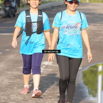Runner Photo 8066616